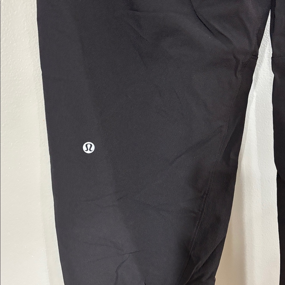 lululemon athletica License to train joggers - Picture 10 of 11